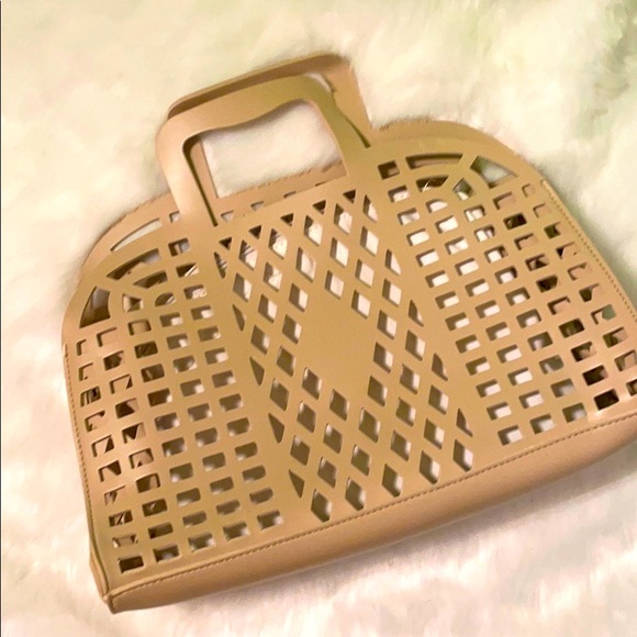 Vegan Leather Handbag - Picture 4 of 7